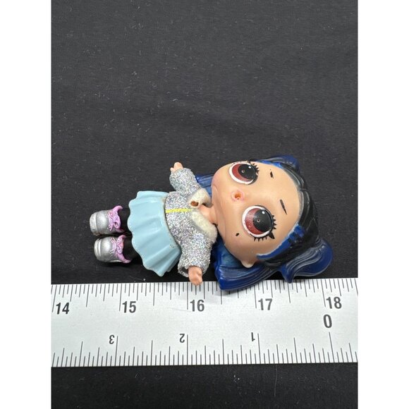 Set Of 6 L.O.L. Surprise! Dolls With Diverse Outfits & Accessories - Picture 8 of 8